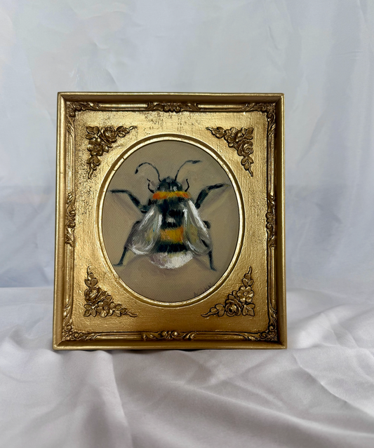 The bee | 5x5 Vintage Inspired Frame