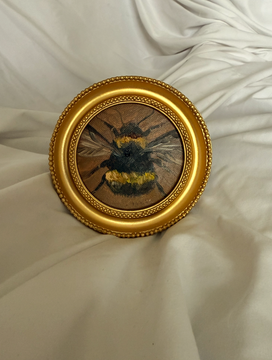 The Bee II | 4x4 Vintage Inspired Frame