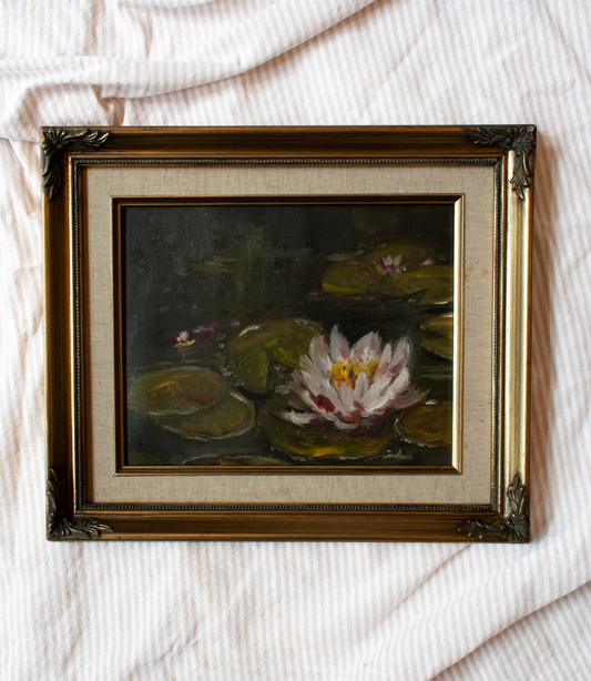 The Water Lily | 8x10 Vintage Frame